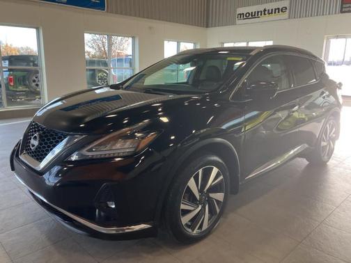 2023 Nissan Murano SL