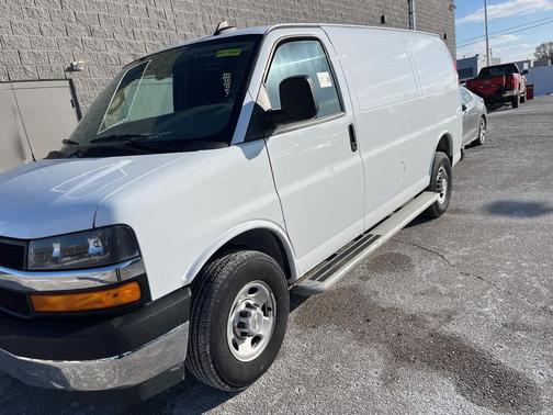 2024 Chevrolet Express 2500 Work Van