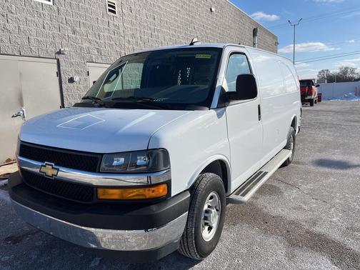 2024 Chevrolet Express 2500 Work Van