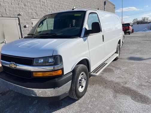 2024 Chevrolet Express 2500 Work Van