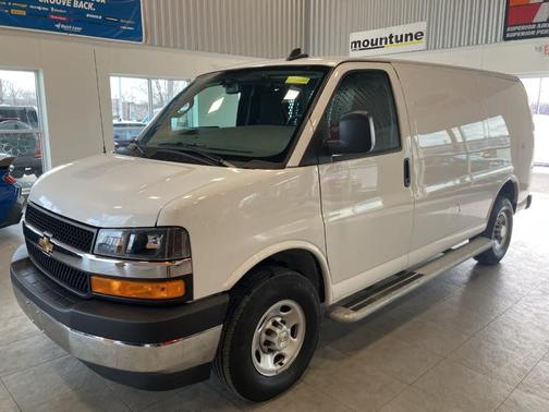2024 Chevrolet Express 2500 Work Van