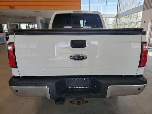 Oxford White 2015 Ford F-250 Lariat