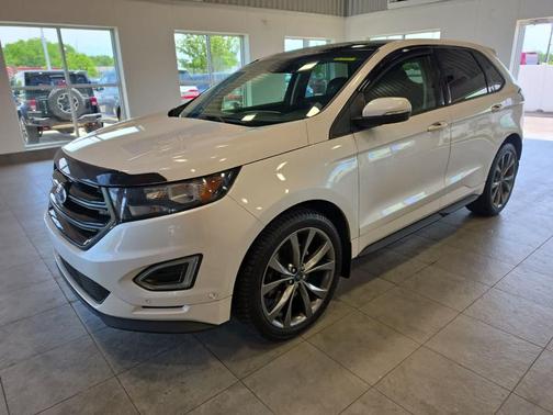 White Platinum Tri-Coat Metallic 2016 Ford Edge Sport