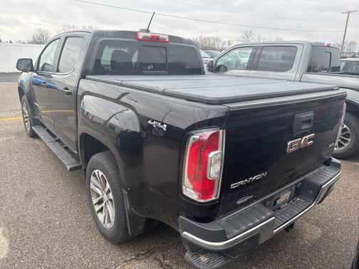 2016 GMC Canyon SLE