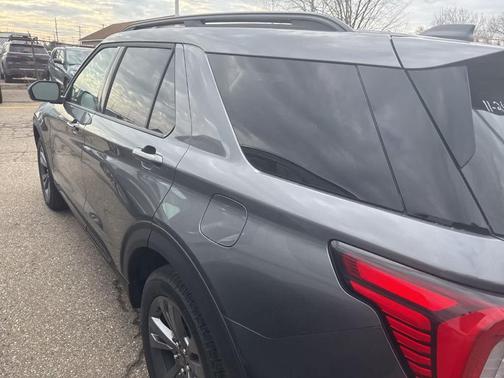Carbonized Gray Metallic 2026 Ford Explorer Active