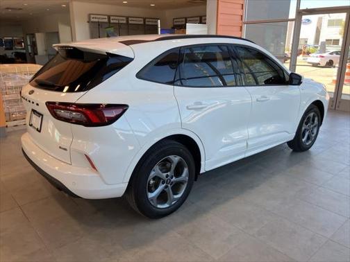 2024 Ford Escape ST-Line Select