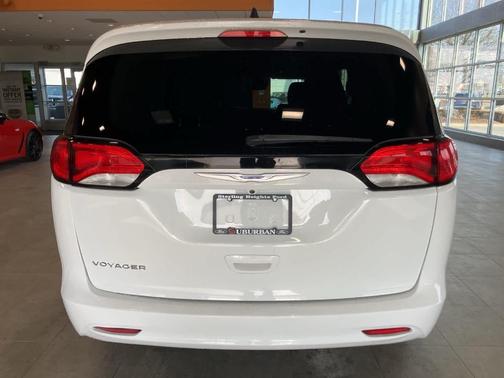 2024 Chrysler Voyager LX