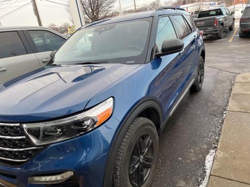 2023 Ford Explorer XLT