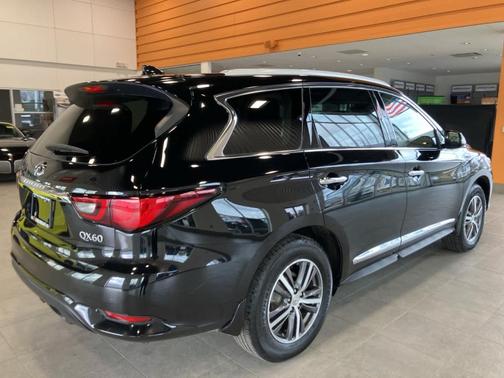 2018 INFINITI QX60 Base