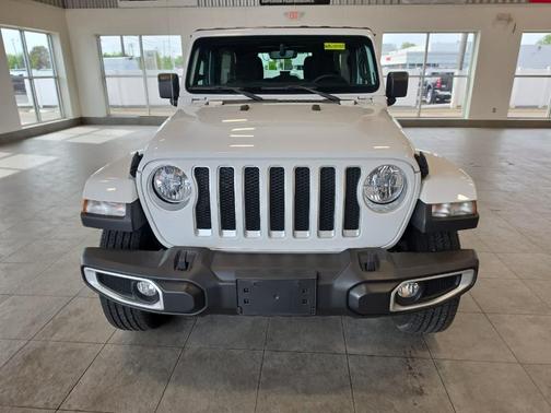 Bright White 2023 Jeep Wrangler Sahara