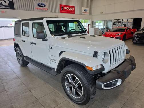 Bright White 2023 Jeep Wrangler Sahara