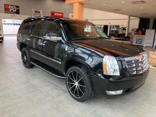 2012 Cadillac Escalade Luxury