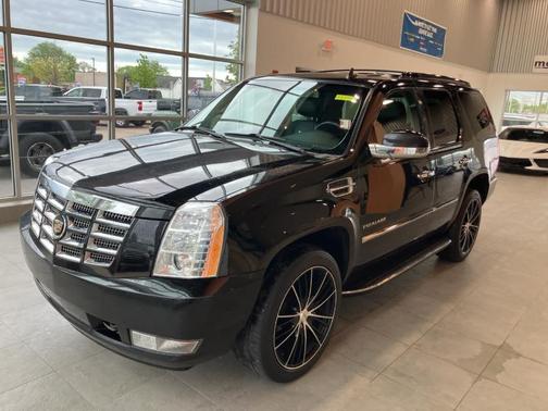 2012 Cadillac Escalade Luxury