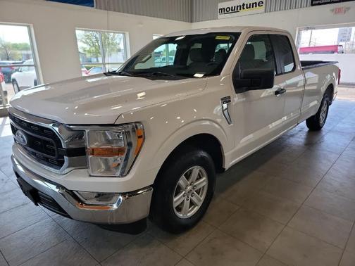 Oxford White 2021 Ford F-150 XLT
