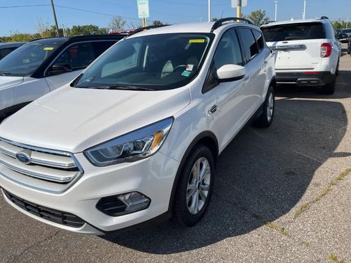 2019 Ford Escape SEL