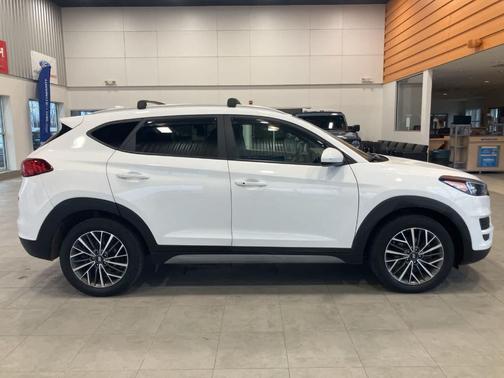 Dazzling White 2019 Hyundai TUCSON SEL