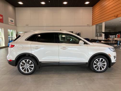 2016 Lincoln MKC Select