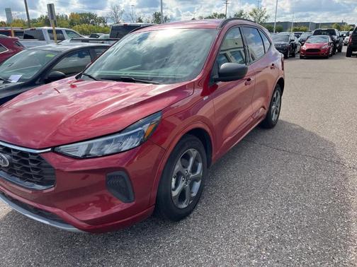 2024 Ford Escape ST-Line