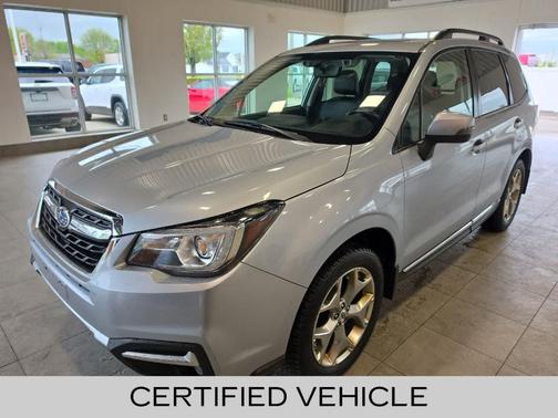 Ice Silver Metallic 2017 Subaru Forester 2.5i Touring