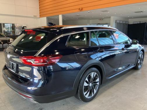 2018 Buick Regal TourX Preferred