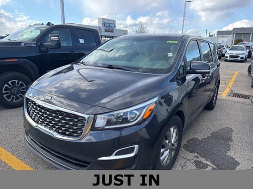 2021 Kia Sedona LX