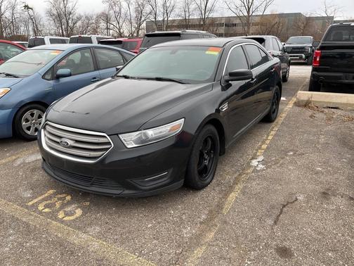 2014 Ford Taurus SEL
