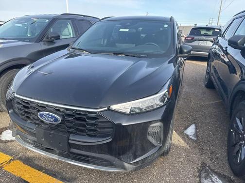 Agate Black Metallic 2026 Ford Escape ST-Line