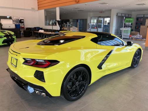 2020 Chevrolet Corvette Stingray w/1LT