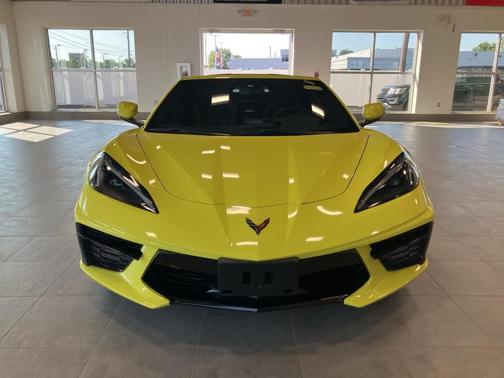 2020 Chevrolet Corvette Stingray w/1LT