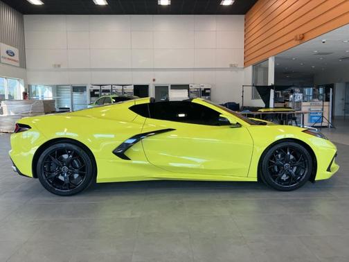 2020 Chevrolet Corvette Stingray w/1LT