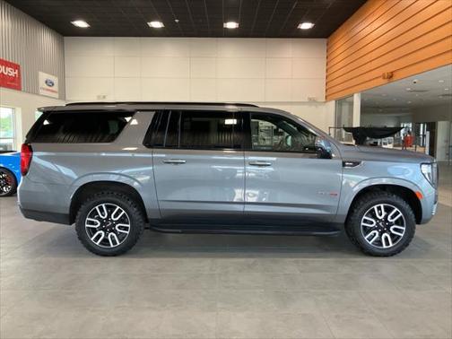 2021 GMC Yukon XL AT4