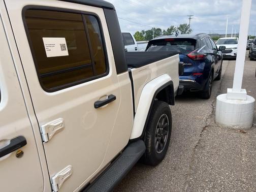2020 Jeep Gladiator Overland