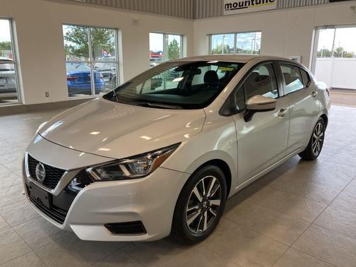 2021 Nissan Versa 1.6 SV