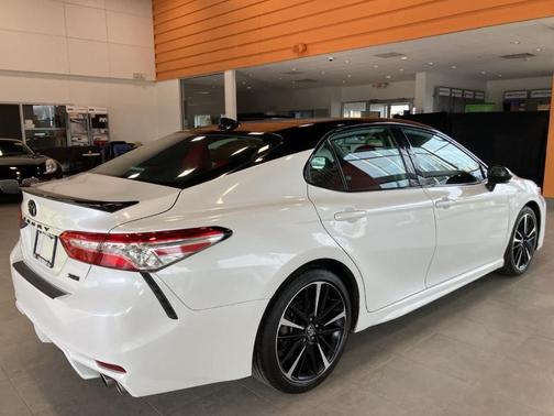 2020 Toyota Camry XSE