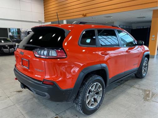 2021 Jeep Cherokee Trailhawk