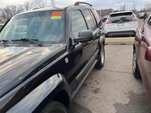 Black 2007 Jeep Liberty Sport