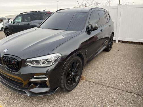 2019 BMW X3 M40i