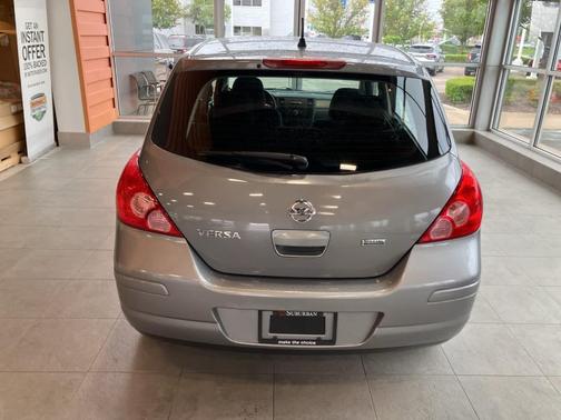 2012 Nissan Versa 1.8 S