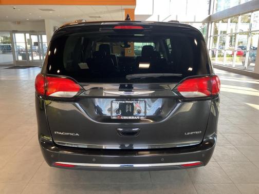 2020 Chrysler Pacifica Limited