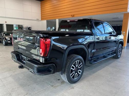 2019 GMC Sierra 1500 AT4