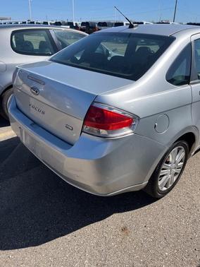 2010 Ford Focus SEL