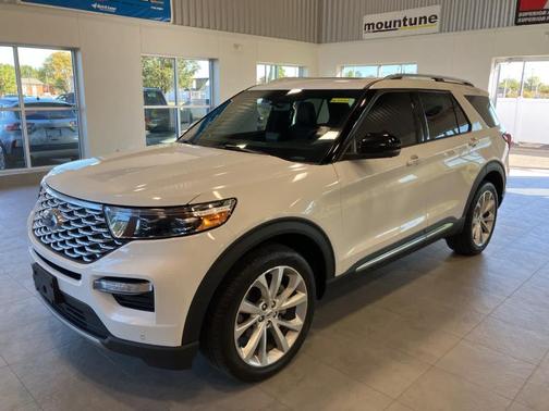 2022 Ford Explorer Platinum