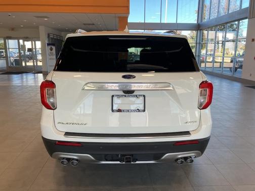2022 Ford Explorer Platinum