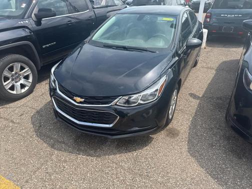 Mosaic Black Metallic 2016 Chevrolet Cruze LS Automatic