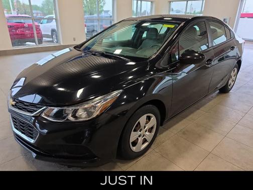 Mosaic Black Metallic 2016 Chevrolet Cruze LS Automatic