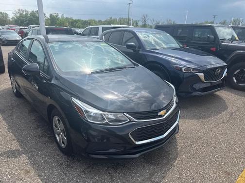 Mosaic Black Metallic 2016 Chevrolet Cruze LS Automatic