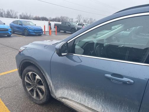 2023 Ford Escape Platinum