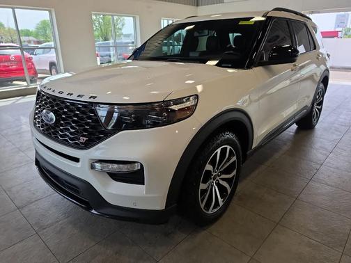 Star White 2021 Ford Explorer ST