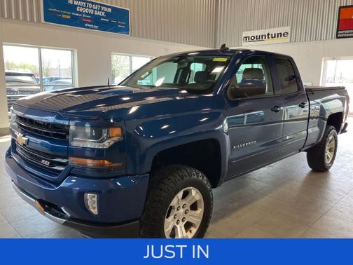 Deep Ocean Blue Metallic 2018 Chevrolet Silverado 1500 LT