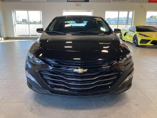 2025 Chevrolet Malibu LT